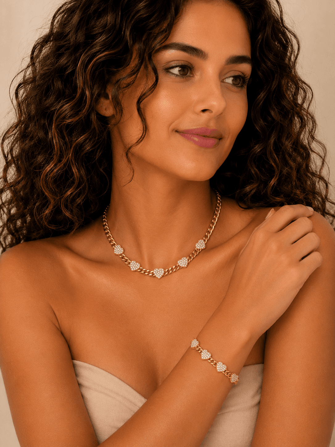 Gold Zircon Heart Rhinestone Set ᰔᩚ – Necklace